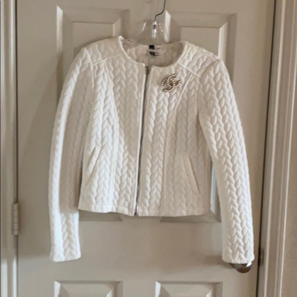Quilted blazer by H&M 263